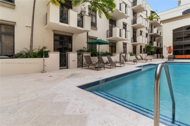 528 - 1805 Ponce De Leon Blvd, Condo with 1 bedrooms, 1 bathrooms and null parking in Coral Gables FL | Image 9