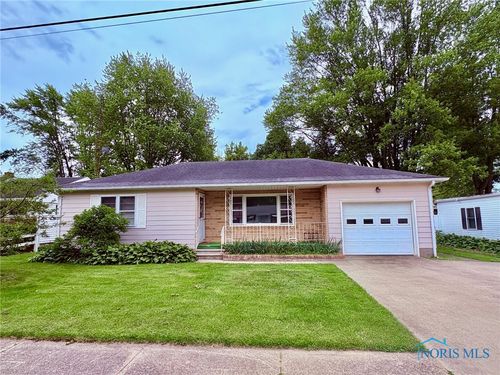 237 Pontious Pl, Napoleon, OH, 43545-1953 | Card Image