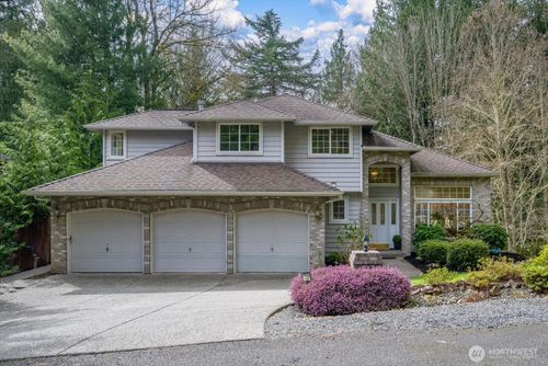 6-17331 213th Ave Ne, Woodinville, WA, 98077-7163 | Card Image