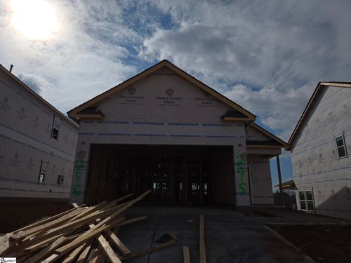 295-10 Fountain Inn Dr, Fountain Inn, SC, 29644-9451 | Card Image