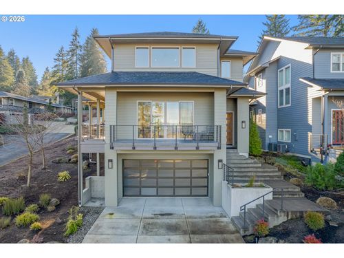 2490 Panorama Dr, Eugene, OR, 97405-1412 | Card Image