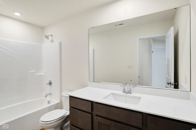 7161 Jackson Dr, House other with 4 bedrooms, 3 bathrooms and null parking in Cumberland IN | Image 38