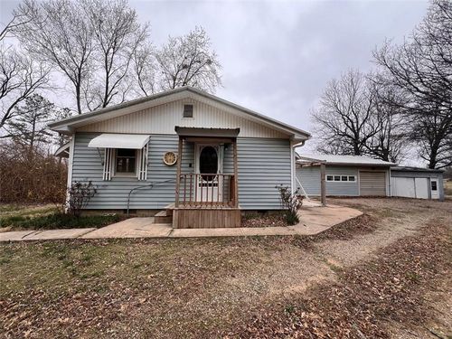 11016 Xavier Rd, Oswego, KS, 67356-8714 | Card Image