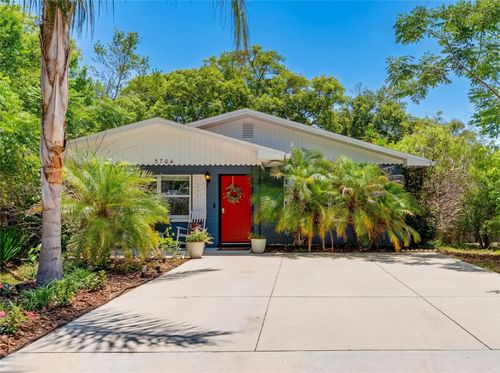 5704 13th St, ZEPHYRHILLS, FL, 33542-4145 | Card Image