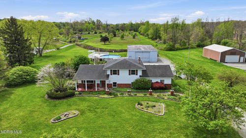3195 County Road B, Swanton, OH, 43558-9744 | Card Image