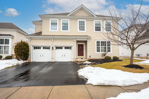 3 Lily Ln, Piscataway, NJ, 08854-6671 | Card Image