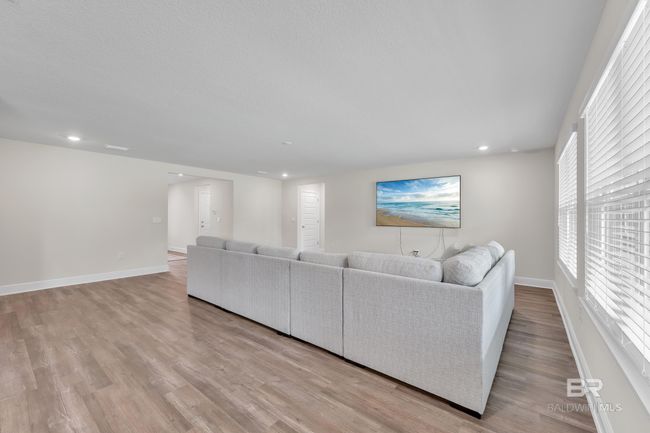 Living Room | Image 17