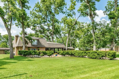 c616r-349 Pecan Estates Rd, Angleton, TX, 77515-8461 | Card Image