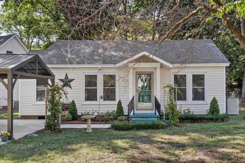 715 S Maple St, Covington, TN, 38019-2833 | Card Image