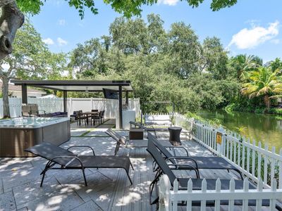 11843 W Biscayne Canal Rd, House other with 3 bedrooms, 2 bathrooms and null parking in Miami FL | Image 3