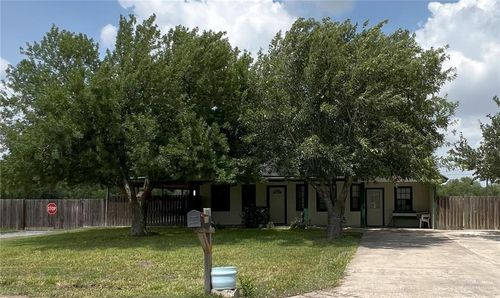 414 Mockingbird Ln, Mercedes, TX, 78570-4966 | Card Image