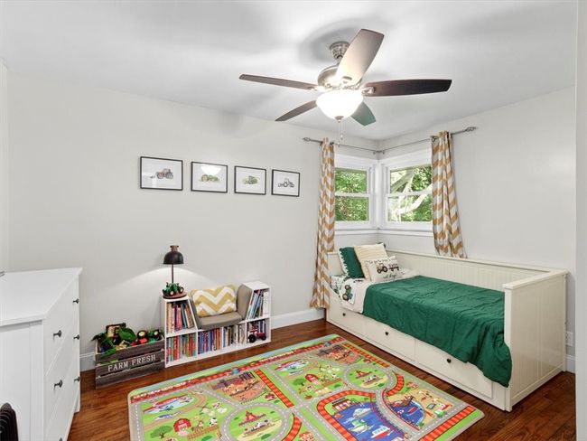 5070 University Blvd, House other with 3 bedrooms, 2 bathrooms and 6 parking in Coraopolis PA | Image 21