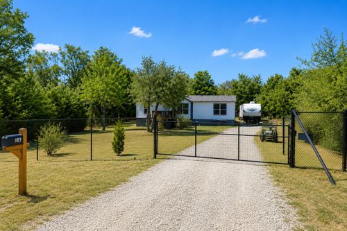 4414 Appletree Ct, Granbury, TX, 76048-3591 | Card Image
