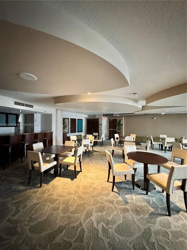APT-908S - 2681 N Flamingo Rd, Condo with 3 bedrooms, 3 bathrooms and null parking in Sunrise FL | Image 49