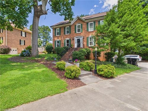 1213 Elmwood Ave, High Point, NC, 27265-9577 | Card Image