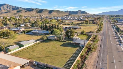 5040 W Steinway Dr, Laveen, AZ, 85339-2017 | Card Image