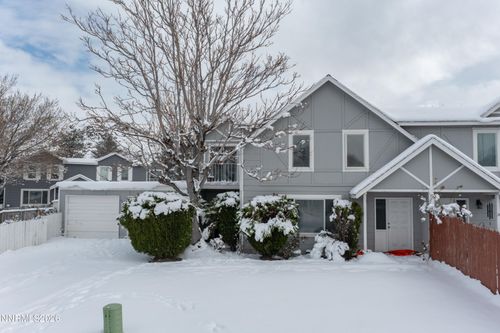 981 Craigmont Dr, Reno, NV, 89511-1357 | Card Image