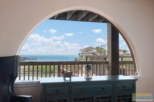 1302-1302 Harbor Island Dr, Port Isabel, TX, 78578-2523 | Card Image