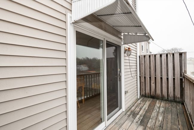E - 63 Proctor St, Condo with 2 bedrooms, 2 bathrooms and 1 parking in Salem MA | Image 17