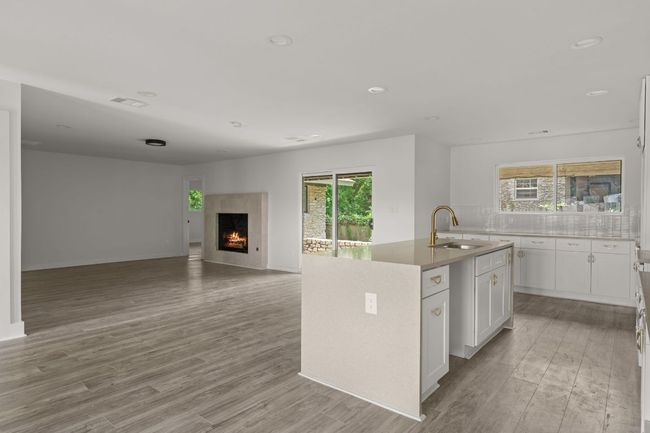 2101 Vanderbilt Ln, House other with 3 bedrooms, 2 bathrooms and null parking in Austin TX | Image 10