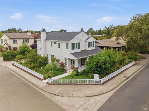 901 Donner Ave, Sonoma, CA, 95476-7175 | Card Image