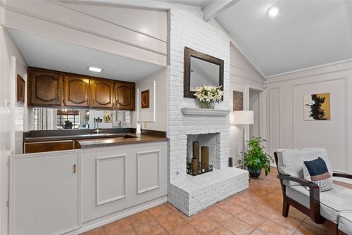 649 The Meadows Pkwy, Desoto, TX, 75115-4783 | Card Image