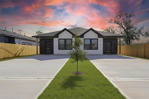 8216 Locksley Rd, Houston, TX, 77078-2735 | Card Image