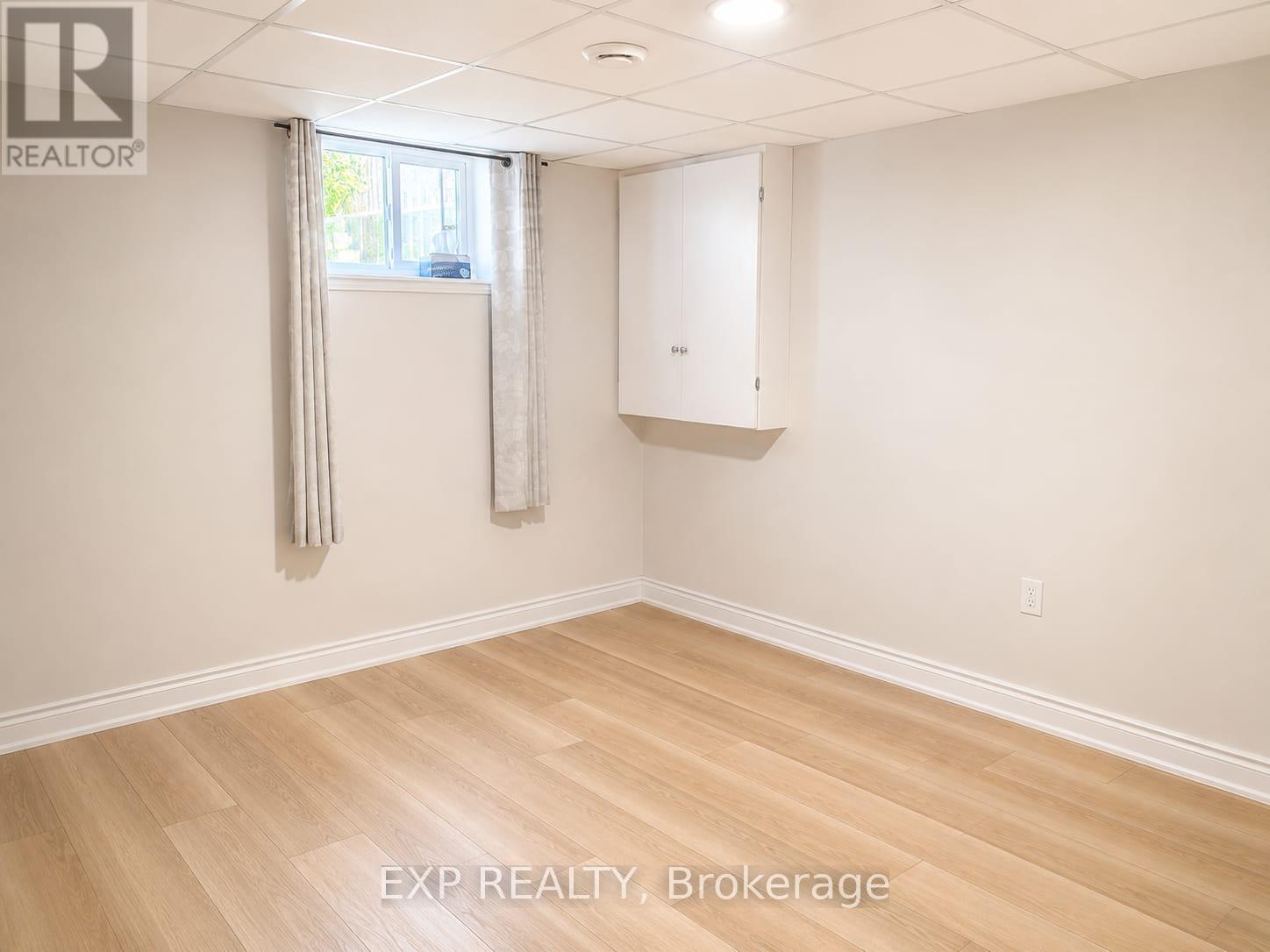 Residential Lease in Toronto (Woburn) 4