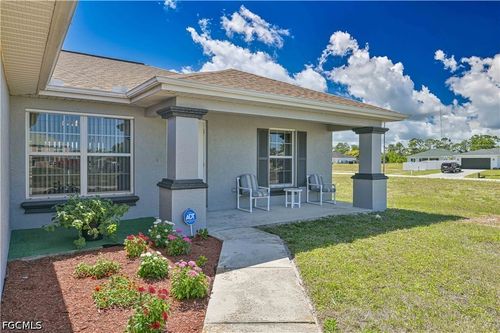3230 Nw 3rd Pl, Cape Coral, FL, 33993-6748 | Card Image