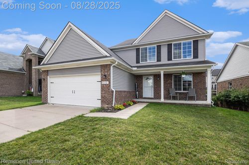 4142 Chase Ridge Ln, Howell, MI, 48843-8209 | Card Image