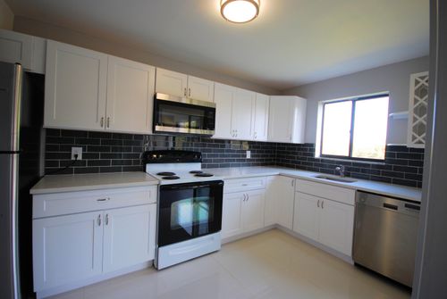 308-5917 Via Vermilya, Lake Worth, FL, 33462-2439 | Card Image