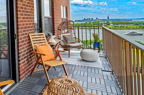 apt-614-1 Greene St, Jersey City, NJ, 07302-4549 | Card Image