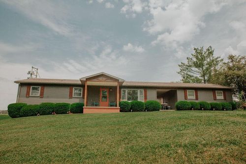 11665 Dalton Rd, Rockbridge, OH, 43149-9777 | Card Image