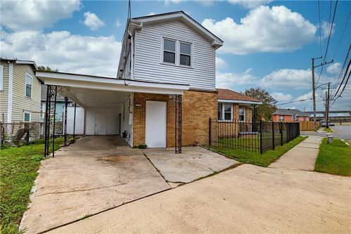 2501 Sage St, New Orleans, LA, 70122-4704 | Card Image