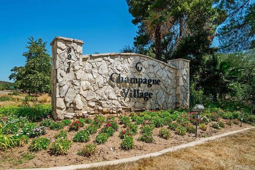 spc-2-8975 Lawrence Welk Dr, Escondido, CA, 92026-6409 | Card Image