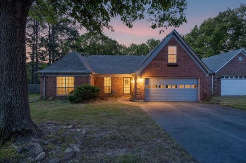 6435 Gillia Cir S, Bartlett, TN, 38135-9499 | Card Image