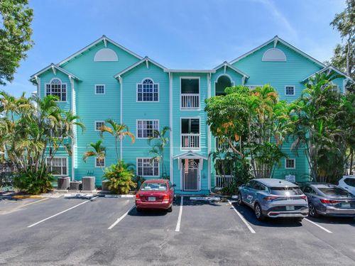 unit-e1-3002 W Cleveland St, TAMPA, FL, 33609-3197 | Card Image