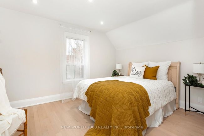 8071 Kipling Ave, House other with 4 bedrooms, 2 bathrooms and 6 parking in Woodbridge ON | Image 27