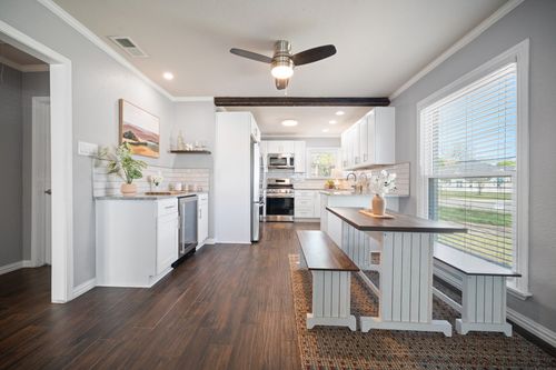 2617 Benbrook Blvd, Fort Worth, TX, 76109-2355 | Card Image