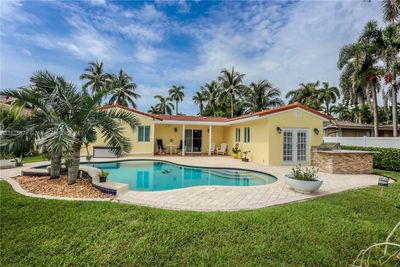 1215 Jefferson St, House other with 3 bedrooms, 2 bathrooms and null parking in Hollywood FL | Image 2