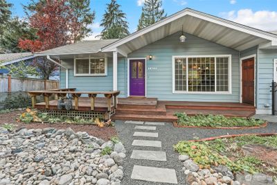 18301 7th Avenue Ne, House other with 3 bedrooms, 1 bathrooms and 1 parking in Shoreline WA | Image 2