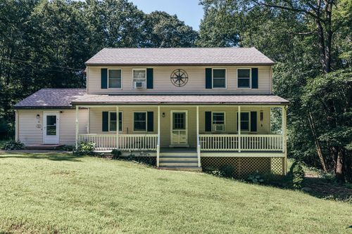 8 Evergreen Drive, Freeport, ME, 04032 | Card Image