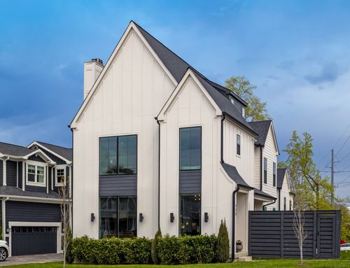 725 Park Cir, Nashville, TN, 37205-2318 | Card Image