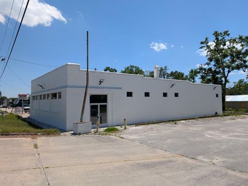 550 S Patterson St, Valdosta, GA, 31601-6063 | Card Image