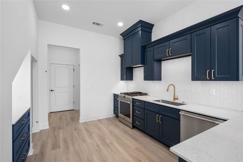 2605 S 30th Pl, Rogers, AR, 72758-4364 | Card Image