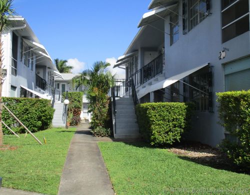 3-3720 Harrison St, Hollywood, FL, 33021-7473 | Card Image