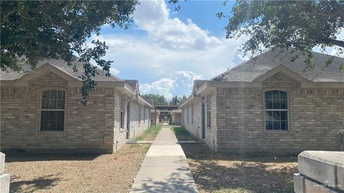 apt-2-2220 Candlelight Ln, Edinburg, TX, 78541-3996 | Card Image