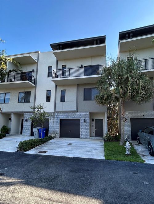 478 Se 1st Cir, Pompano Beach, FL, 33060-7398 | Card Image