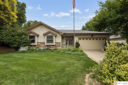 11715 S 25th Avenue Cir, Bellevue, NE, 68123-5553 | Card Image