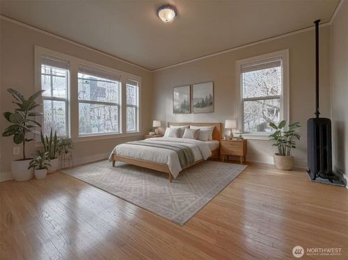 apt-201-901 Ne 43rd St, Seattle, WA, 98105-6017 | Card Image